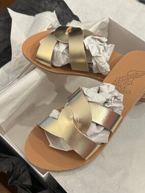 ANCIENT GREEK SANDALS Desmos leather slides, Brand New in Box 6USA Platinum